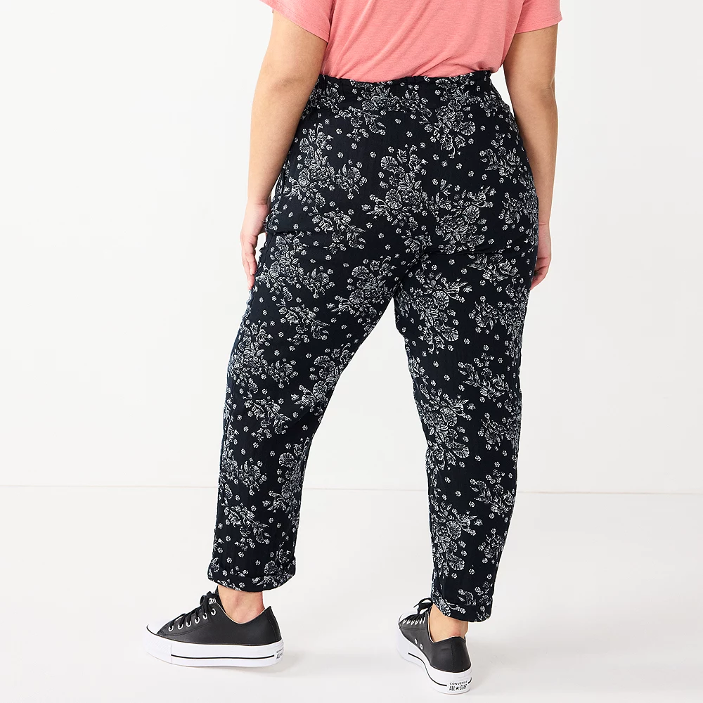 Juniors' Plus Size SO® Relaxed Tapered Leg Pants - Image 4