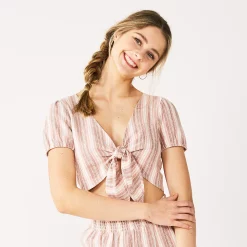 Juniors' Rewind Short Sleeve Knotted Front V-Neck Top