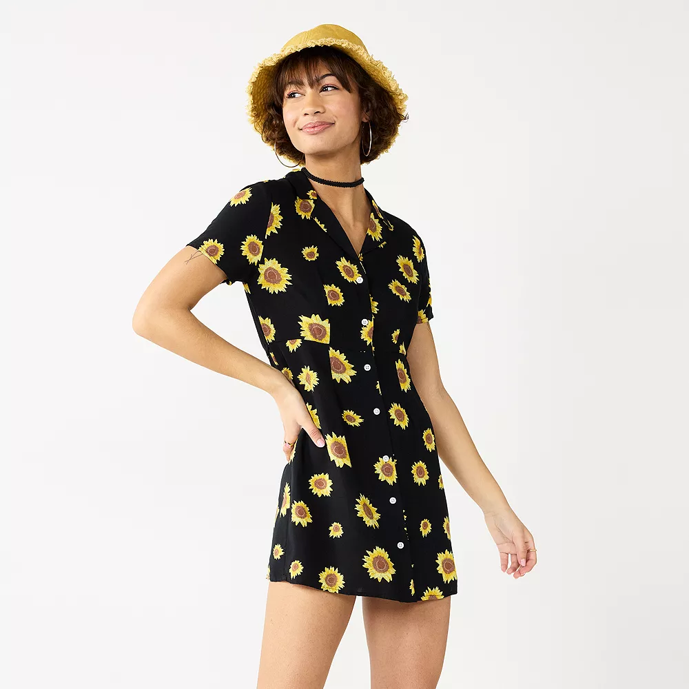 Juniors' SO® Collared Button Front Shirtdress - Image 2
