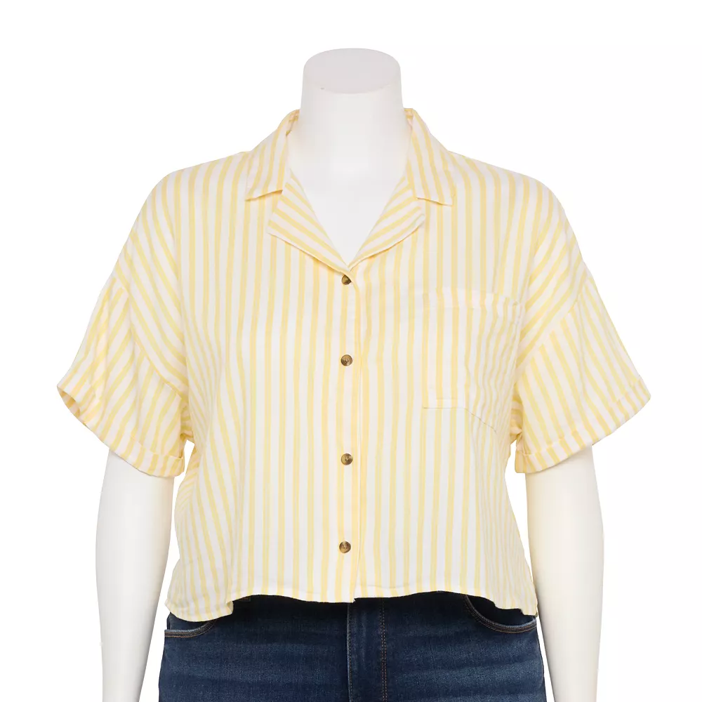Juniors' Plus Size SO® Cropped Button Down Shirt - Image 4